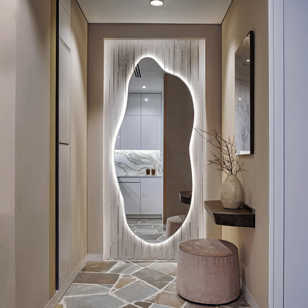 Led ogledalo nepravilna oblika 35x80 cm