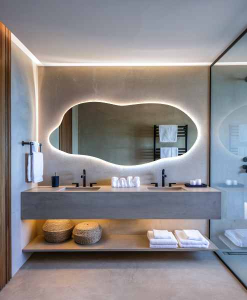 Led ogledalo nepravilna oblika 45x100 cm