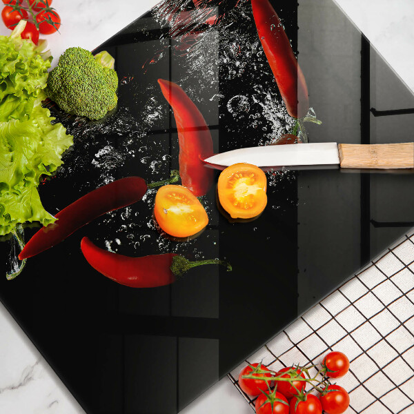 Steklena podloga za rezanje Čili paprike v vodi