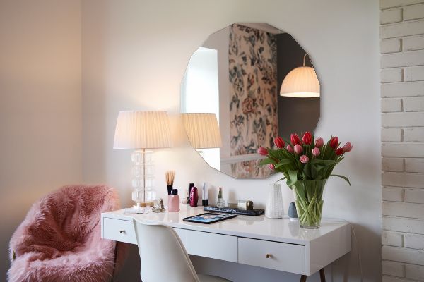 Poligonalno ogledalo edinstvene oblike 60x60 cm