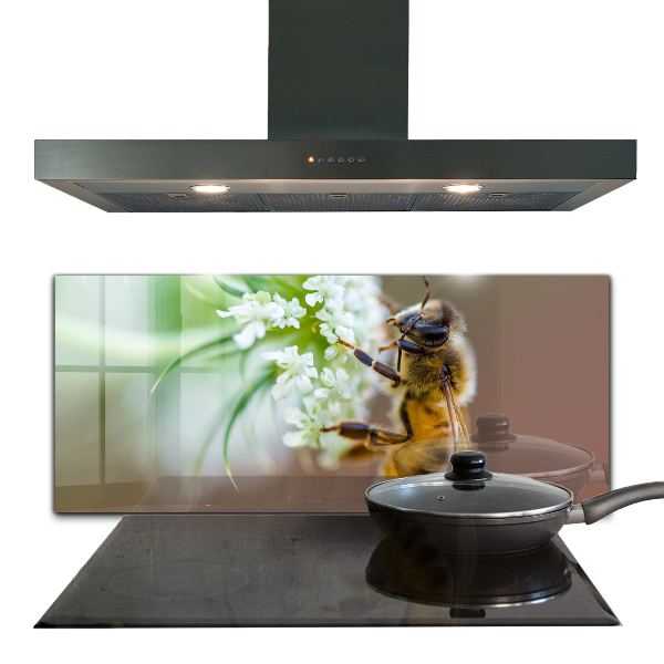 Stenska plošča za kuhinjo Čebela nabira cvetni prah