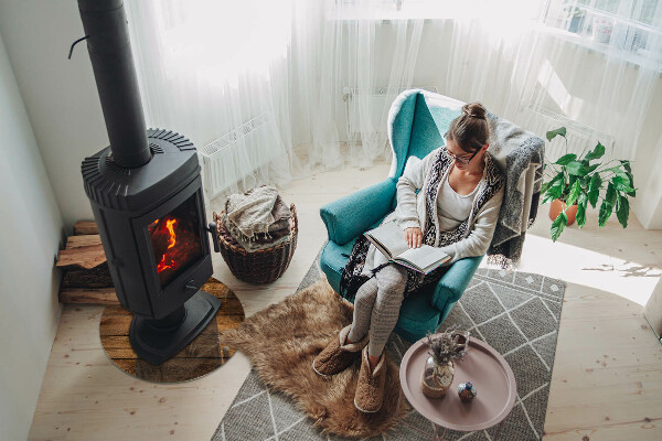 Okrogla podložno steklo za kamin Lesena deska z zrnjem